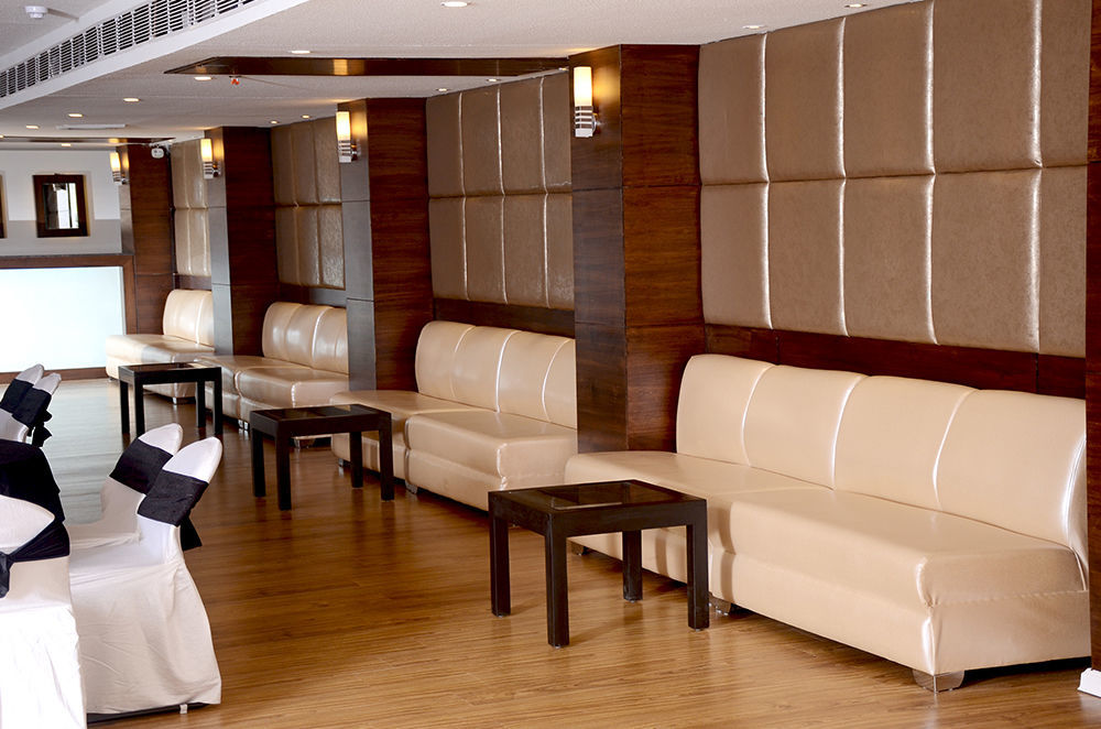 Tulip Inn Zirakpur Exterior photo